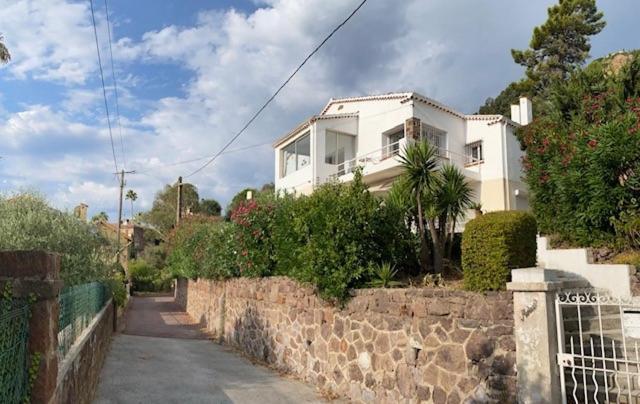 Magnifique Haut De Villa Vue Mer Pour 6 Personnes Théoule-sur-Mer Exterior foto